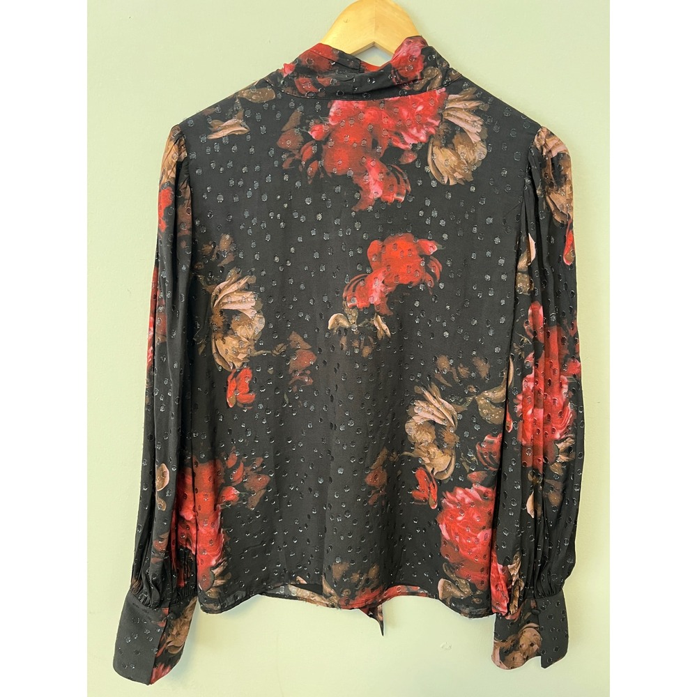 White House Black Market Floral Clip Dot Blouse Women L Black NWT Long Sleeve - Picture 2 of 9